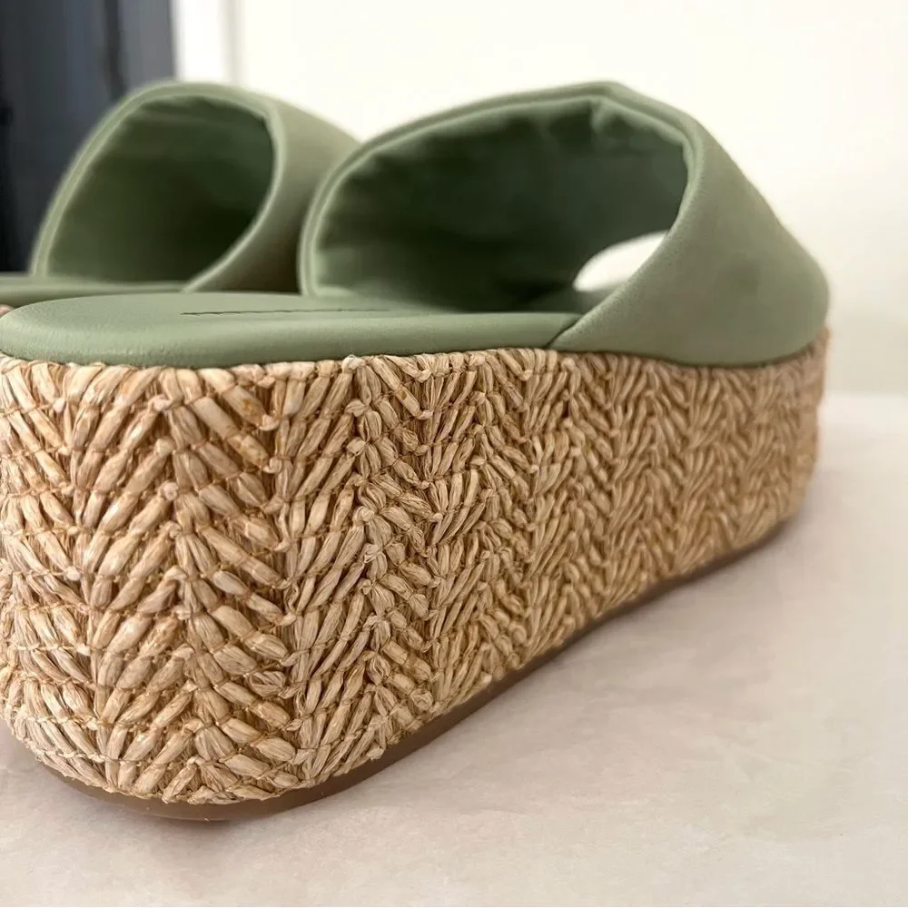 Free People Harbor Raffia Platform Wedge Platform Sandal Light Sage‎ Size 7 NIB